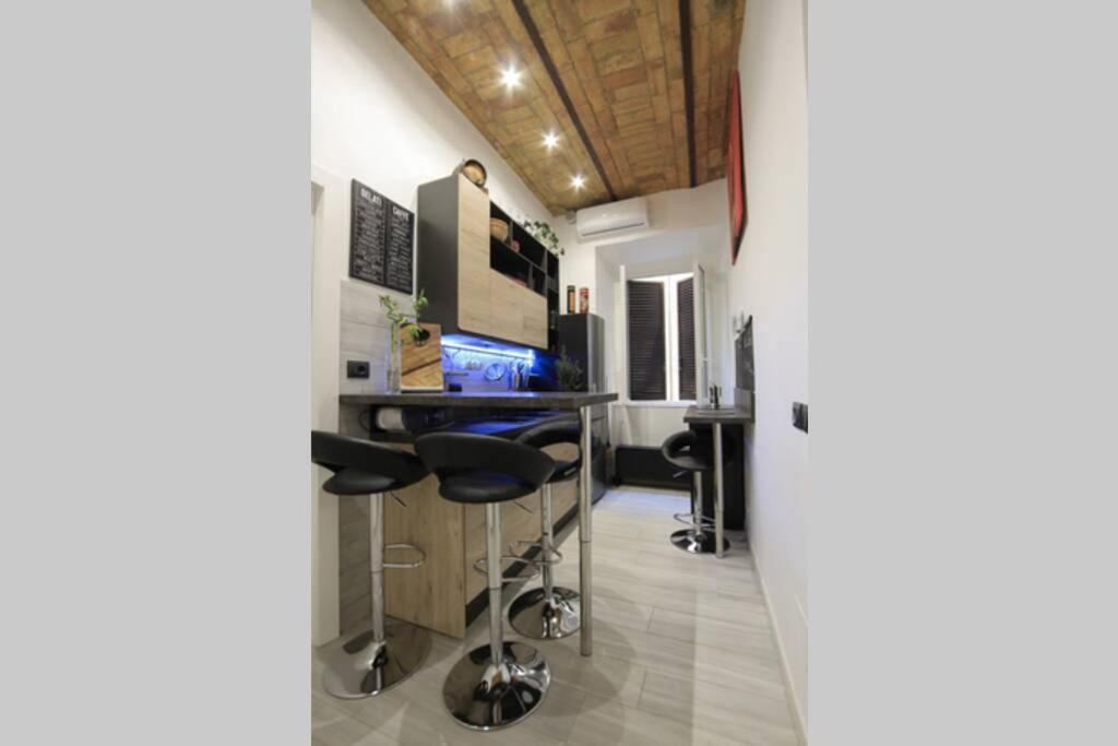 Elegant Apartment In Inner City At Vatican - Netflix And Optical Fiber Rom Eksteriør billede